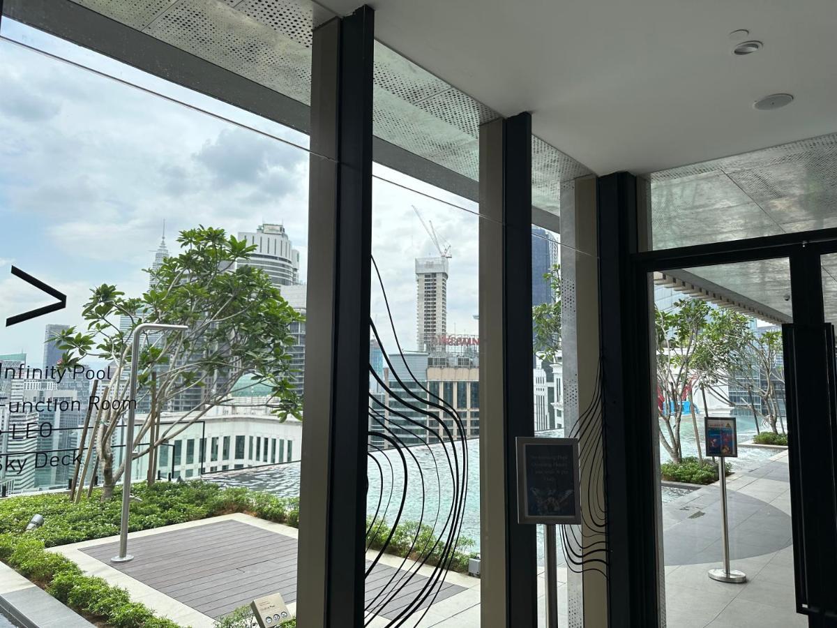 Crystal Suites At Axon Residence Near Pavilion Kuala Lumpur Exterior photo