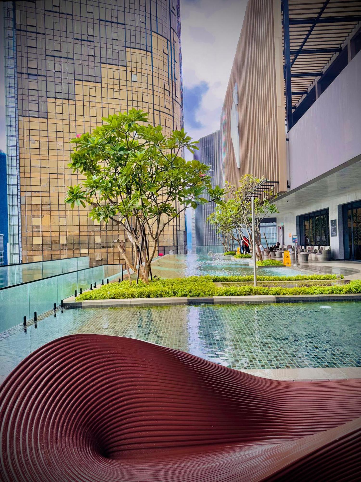 Crystal Suites At Axon Residence Near Pavilion Kuala Lumpur Exterior photo
